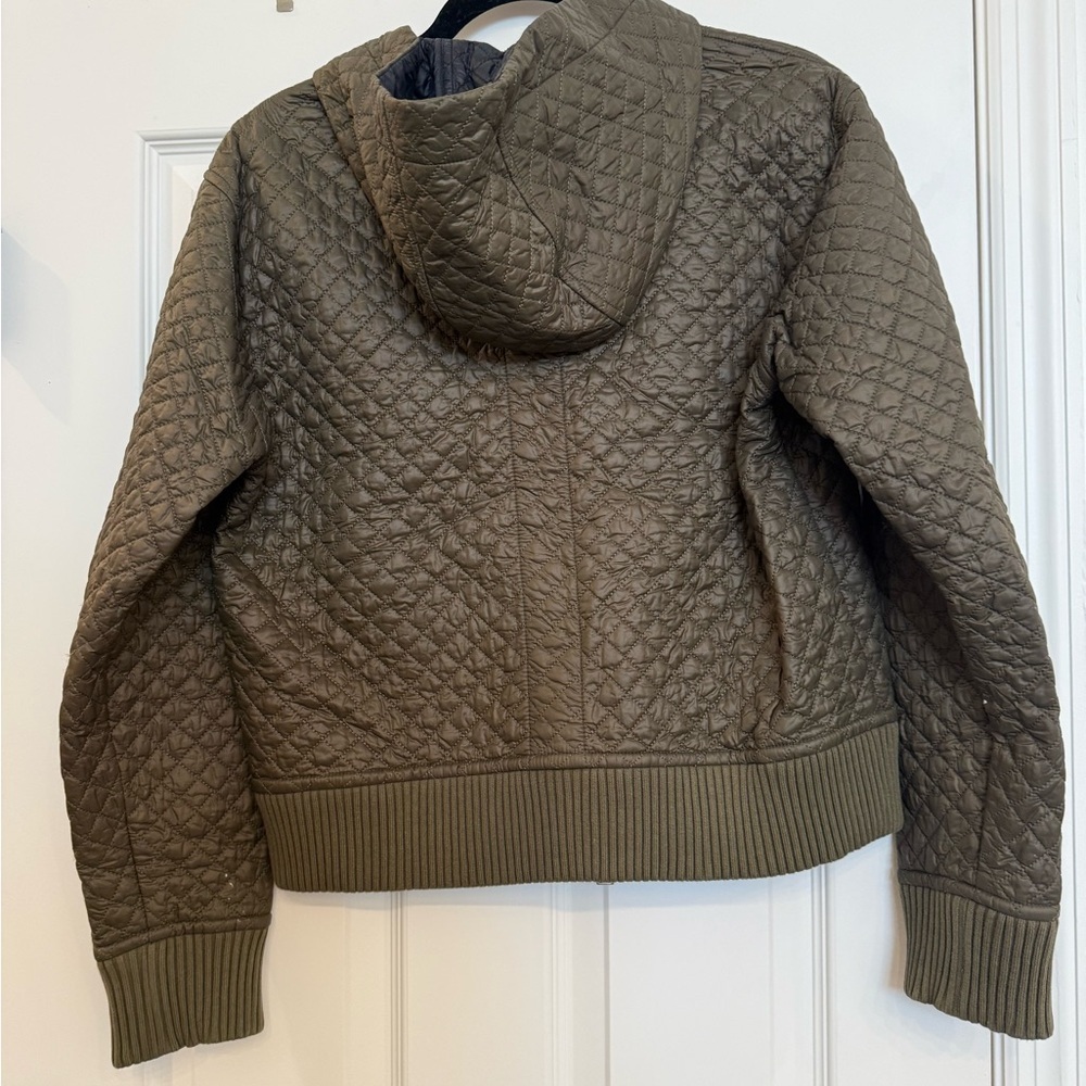 On This Day OTD onthisday Green Quilted Bomber Hooded Jacket Medium - Picture 6 of 7